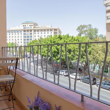C102 - Huge And Stylish 5 Bedroom By The Center Malaga Exterior photo