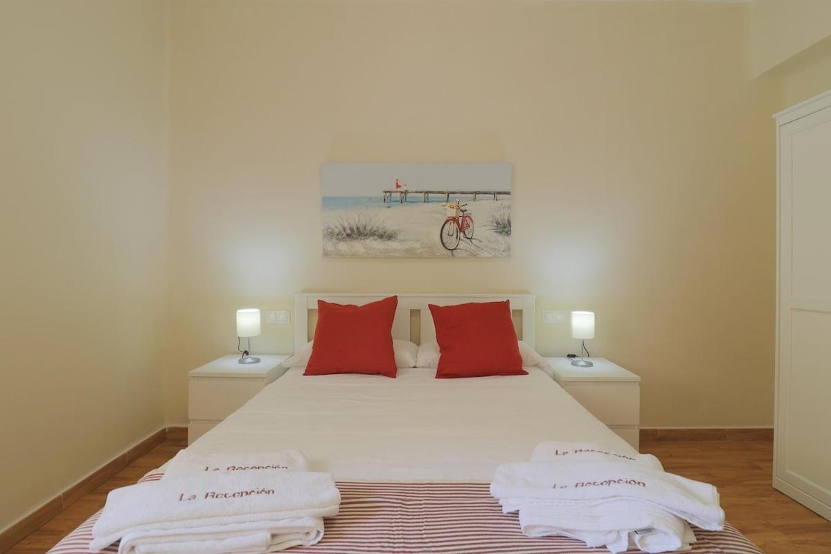 C102 - Huge And Stylish 5 Bedroom By The Center Màlaga
