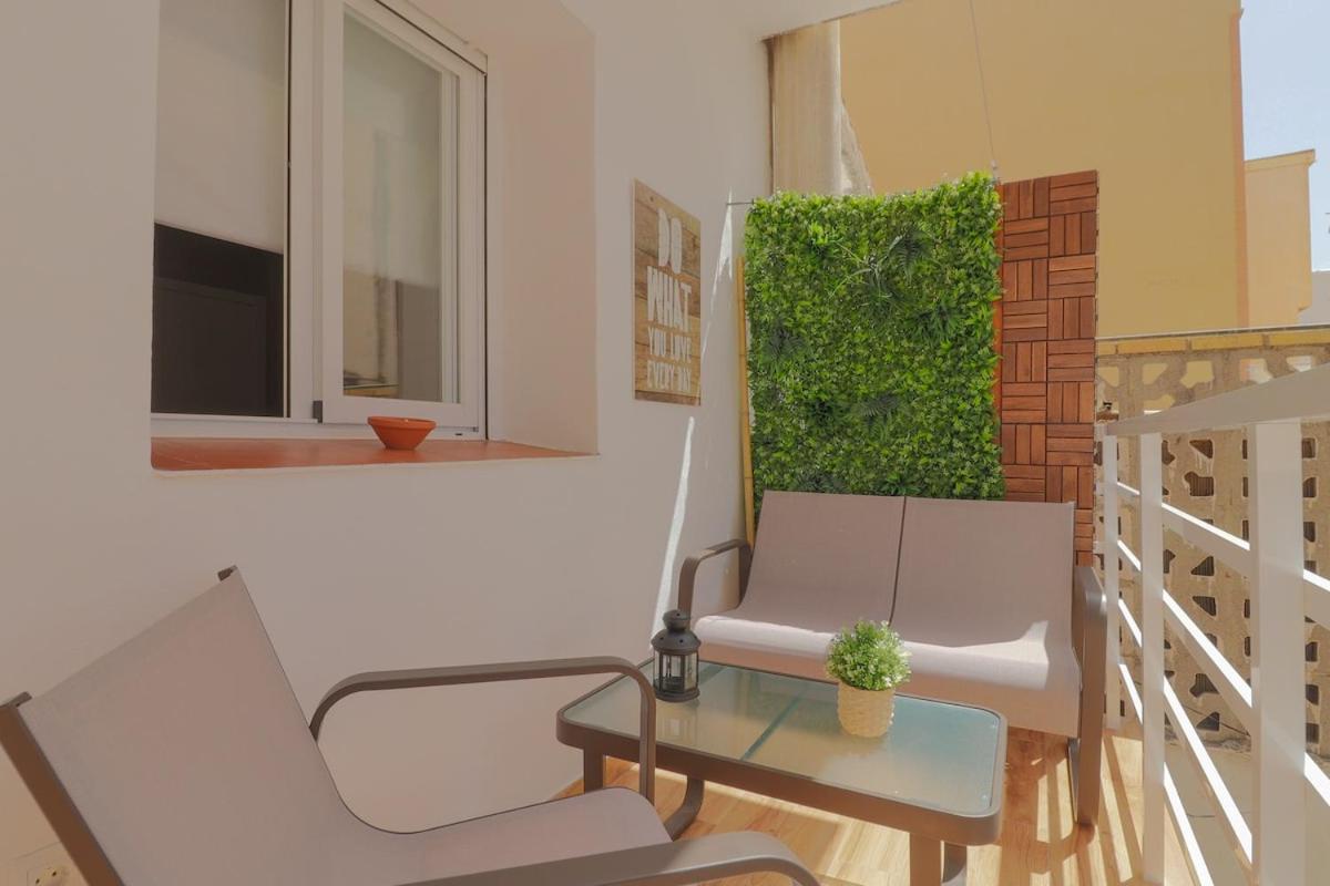 C102 - Huge And Stylish 5 Bedroom By The Center Apartament